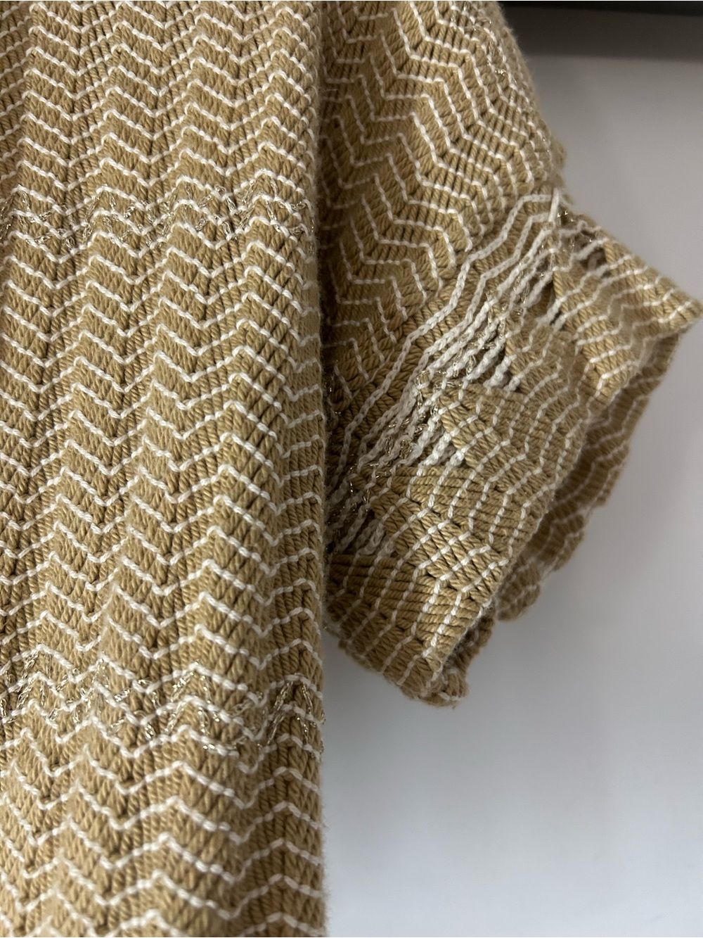Anthropologie woven neutral color with tiny amount of gold thread cropped knit - Picture 6 of 9